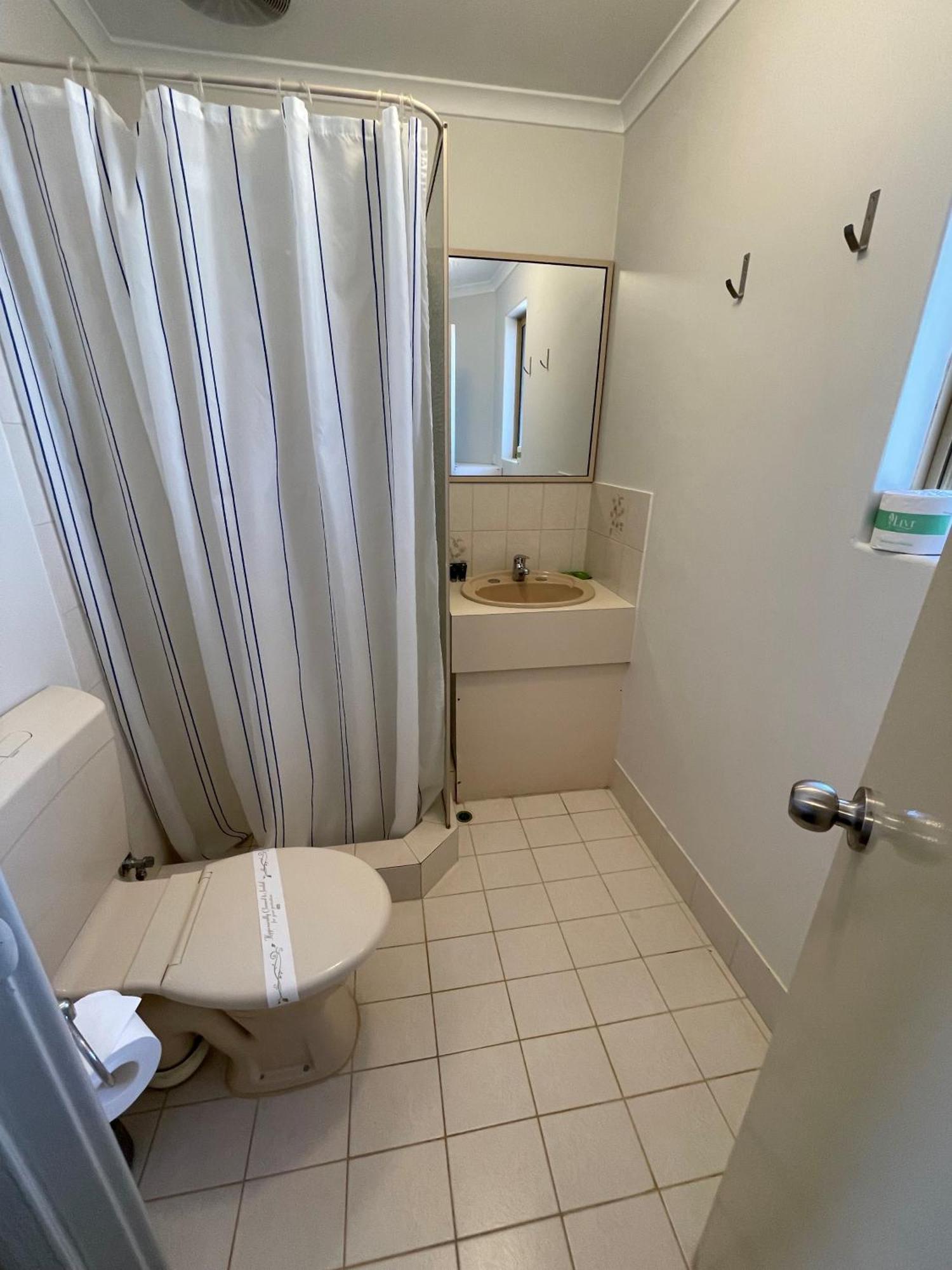 Geraldton'S Ocean West Holiday Units & Short Stay Accommodation Room photo