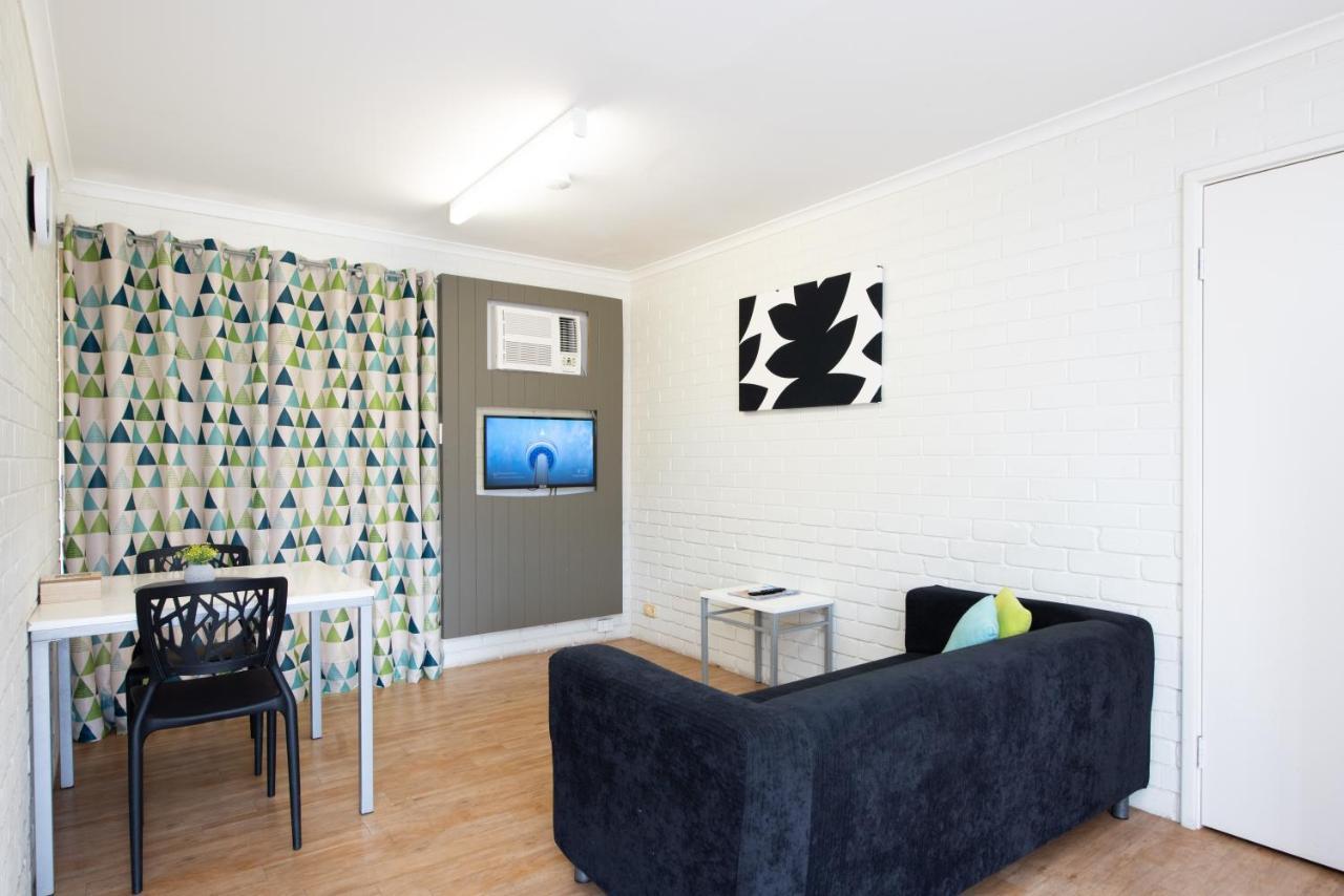 Geraldton'S Ocean West Holiday Units & Short Stay Accommodation Exterior photo